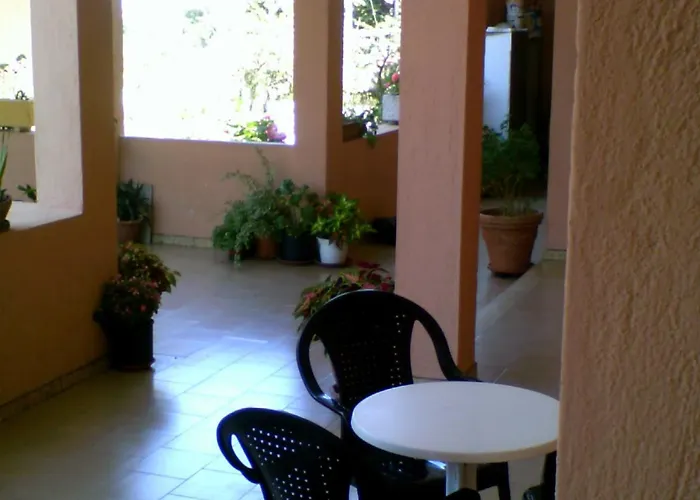 La Vela Отель 2*