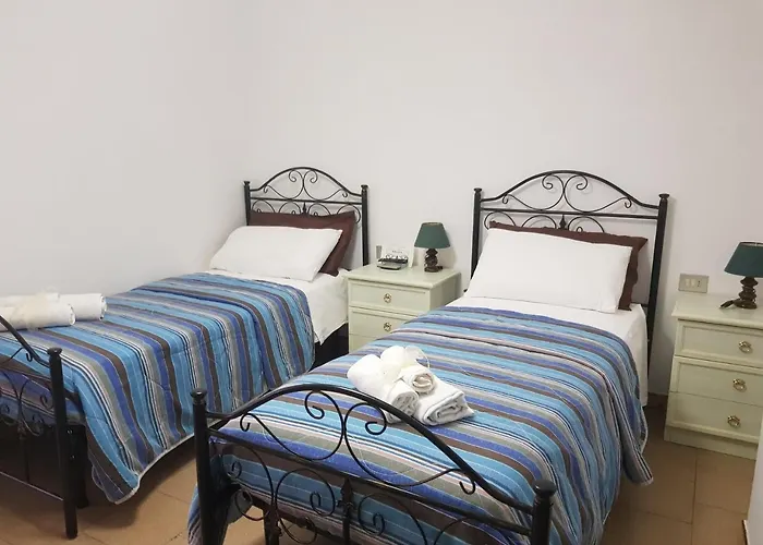 La Vela Отель Валледория