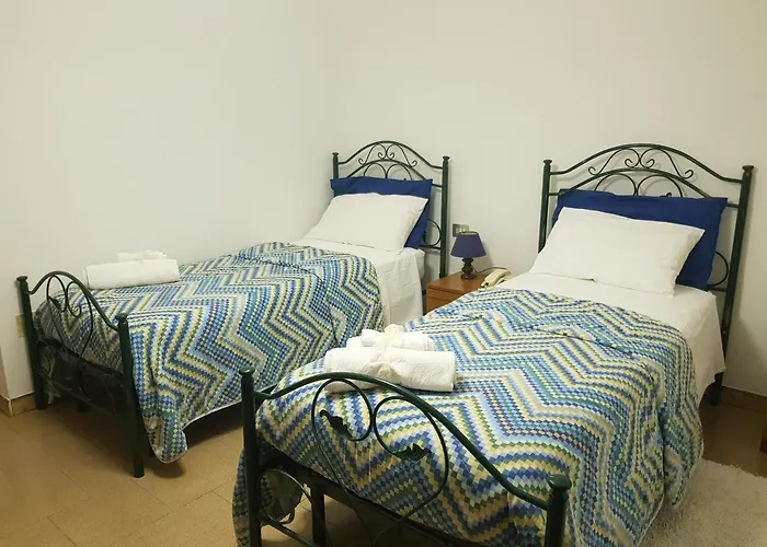 Отель La Vela Валледория